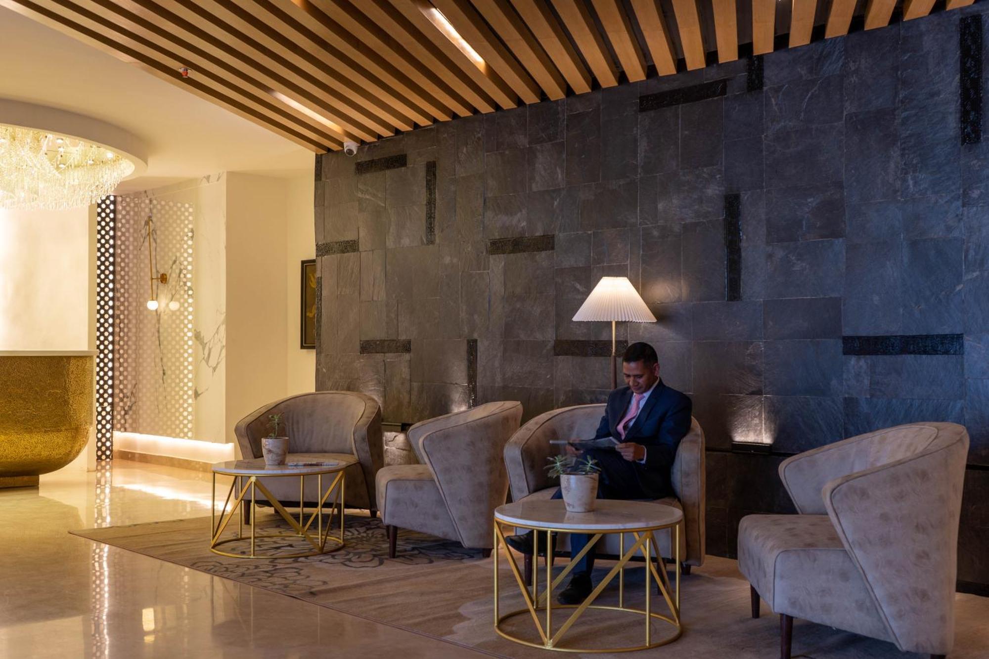 Square Hotel Katmandu Dış mekan fotoğraf
